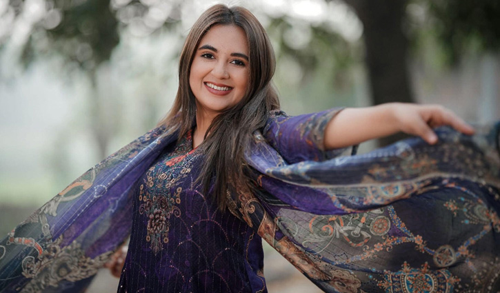 দোয়া চাইলেন অসুস্থ তানিয়া বৃষ্টি