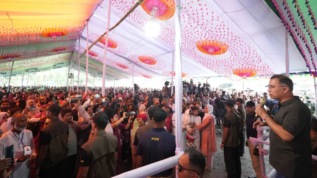 এক বছরে ৪১ লাখ পরিবারকে ফ্যামিলি কার্ড দেওয়া হবে : প্রধানমন্ত্রী
